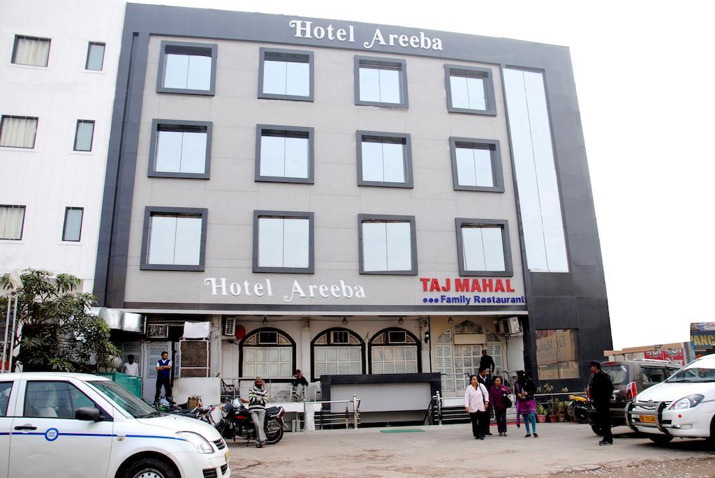 Hotel Areeba Agra  Buitenkant foto